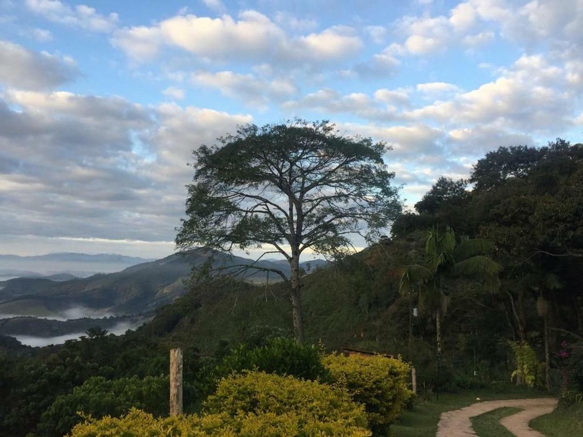 Sítio das Hortênsias Chalés Conceição da Ibitipoca Exterior foto